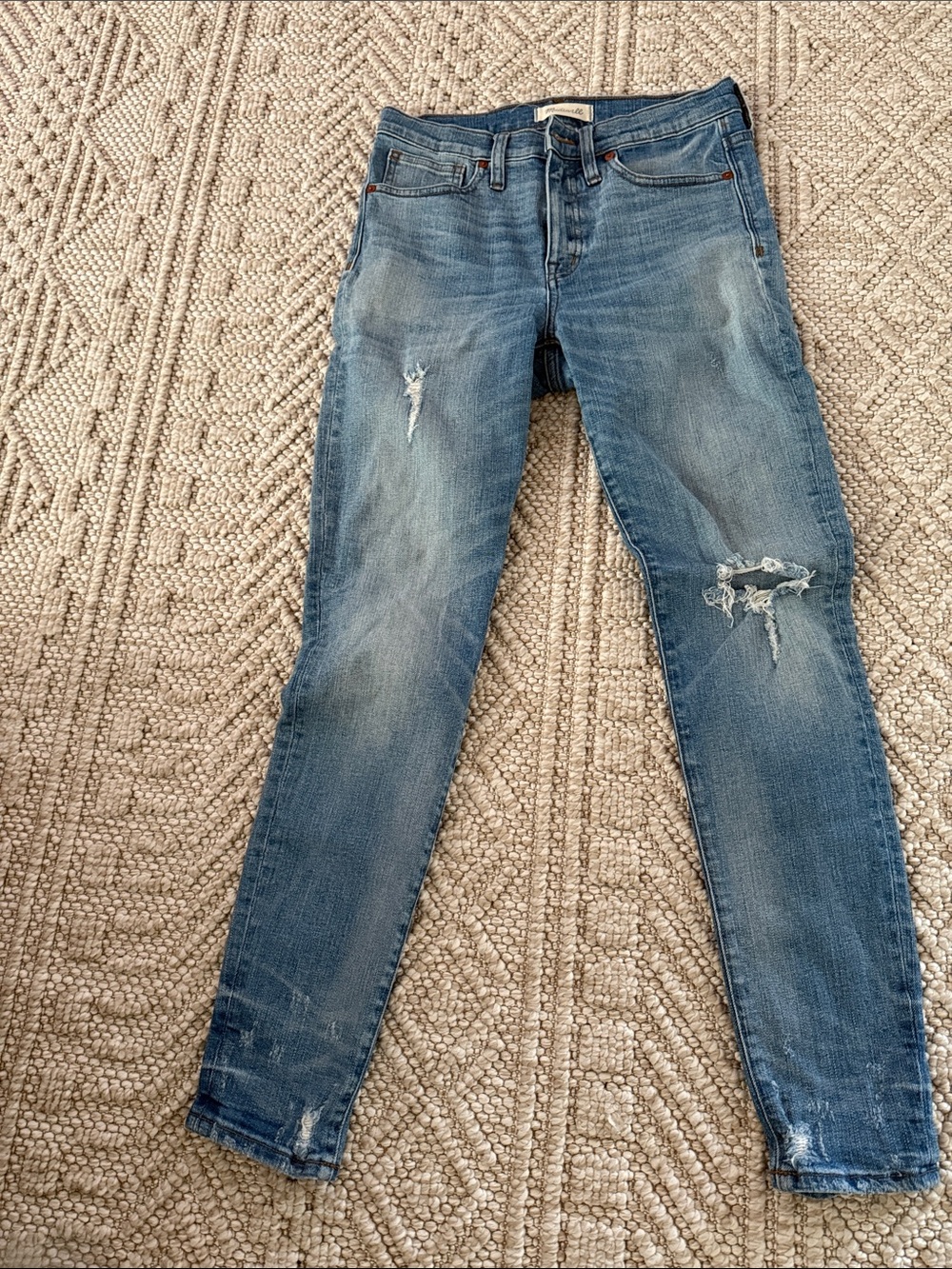 Madewell Light Blue Skinny Distressed Jeans 9” high rise skinny size 27